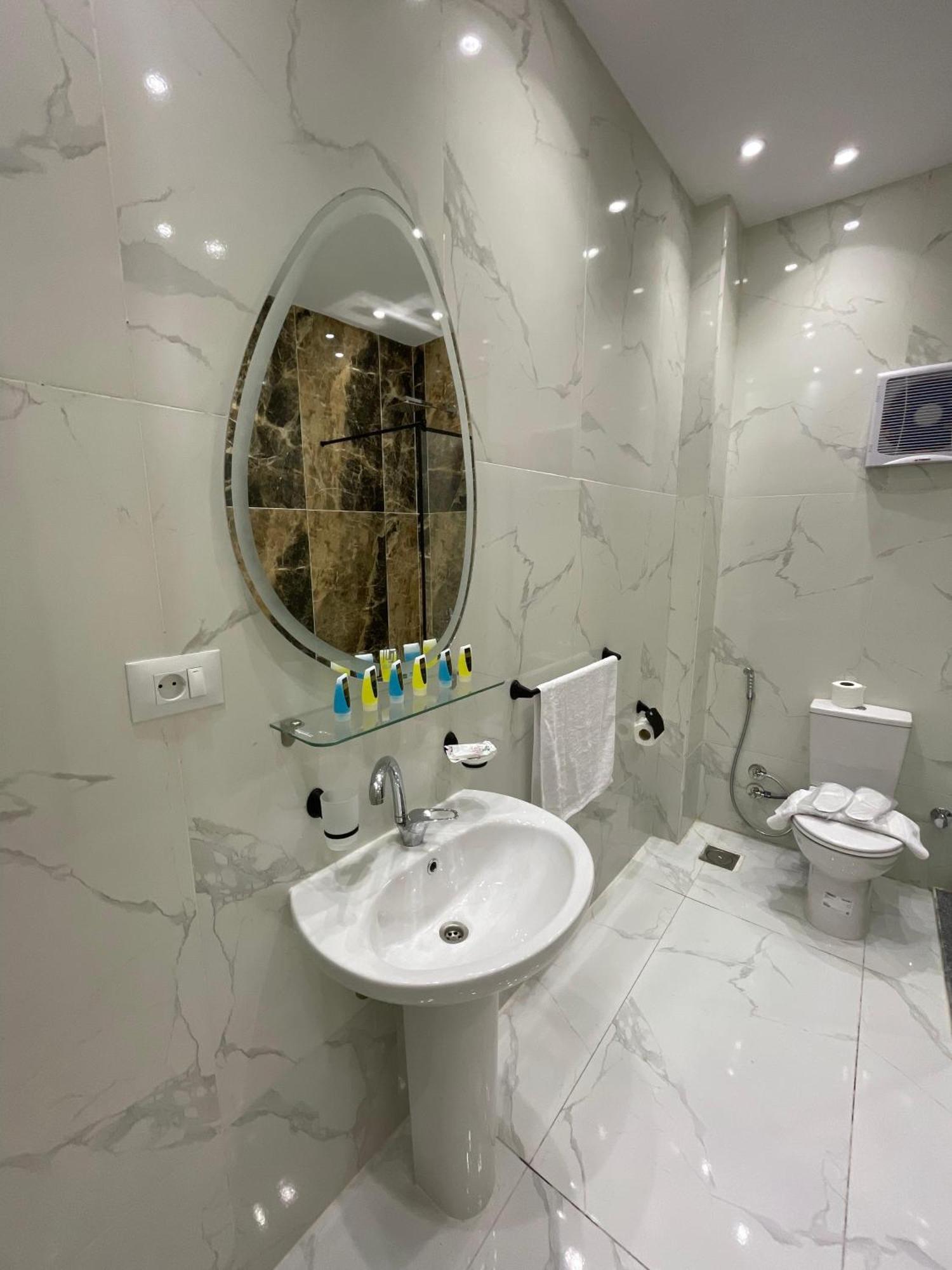 New Glamour Pyramids Hotel Kafret el-Gabal Dış mekan fotoğraf