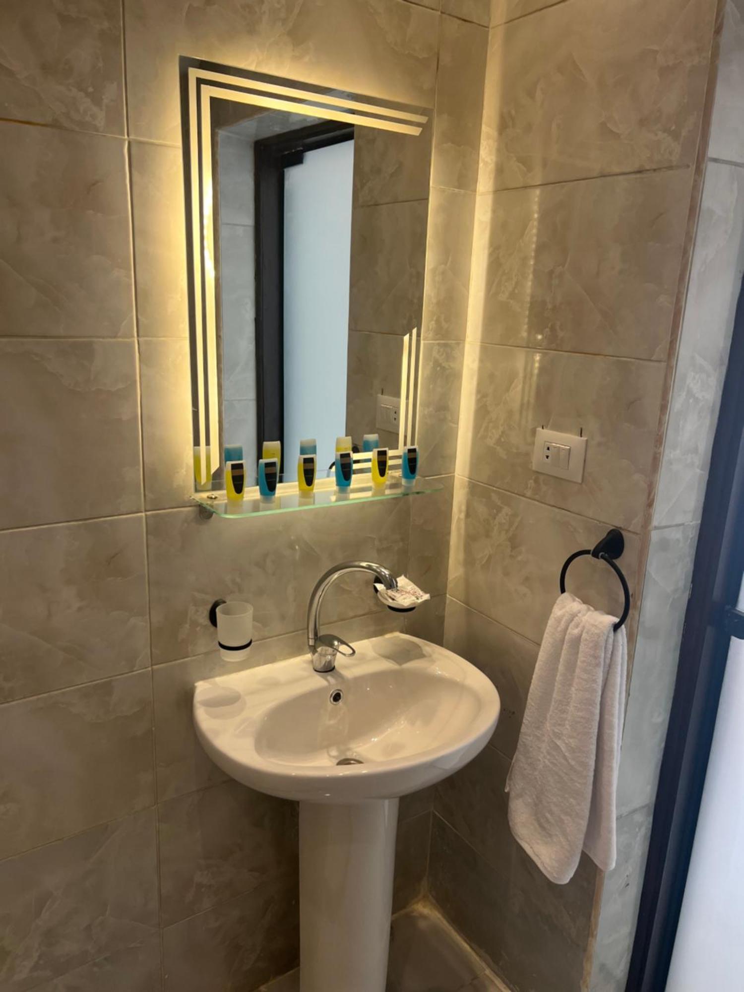 New Glamour Pyramids Hotel Kafret el-Gabal Dış mekan fotoğraf